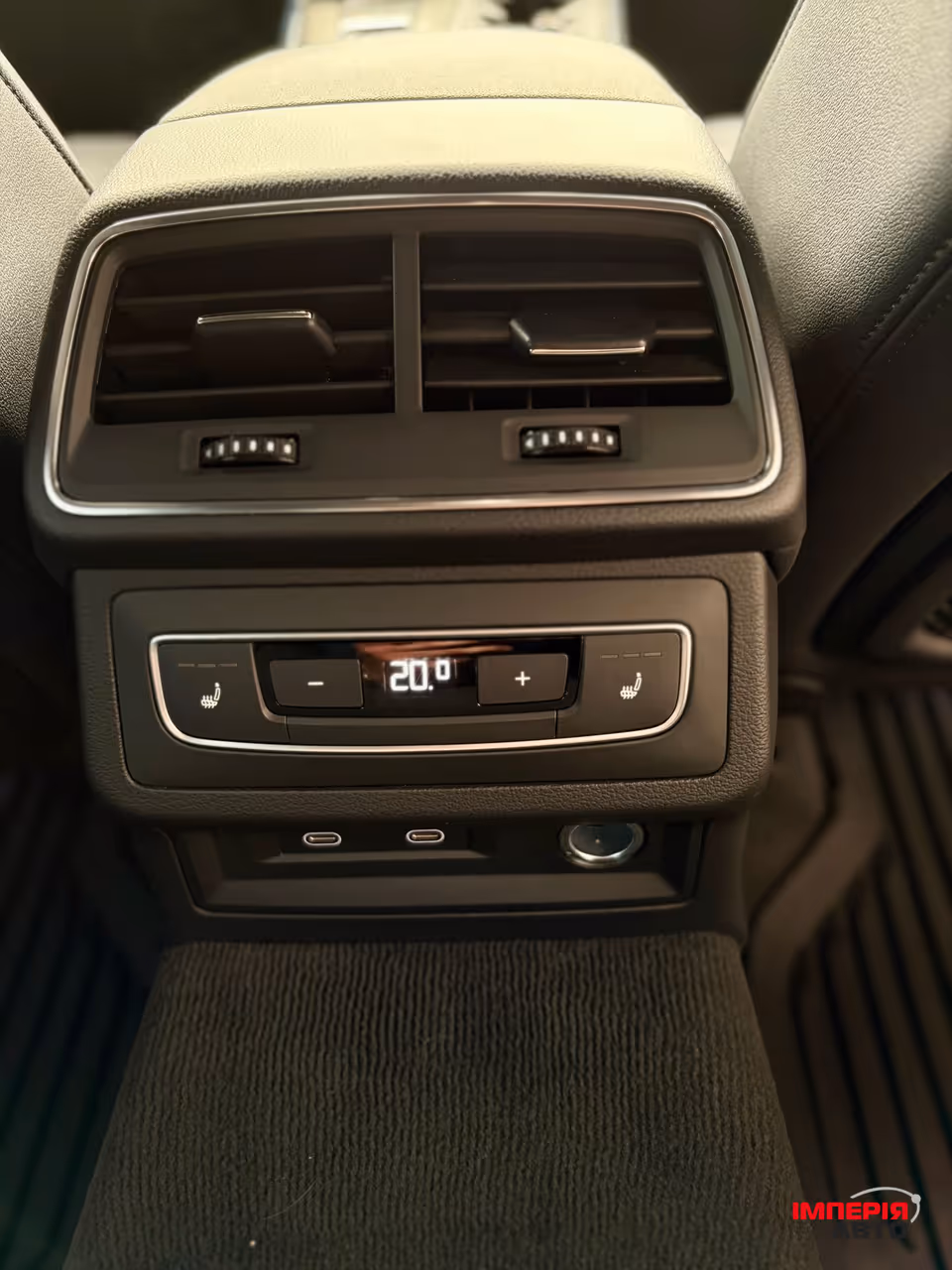 Audi A6 - фото 47