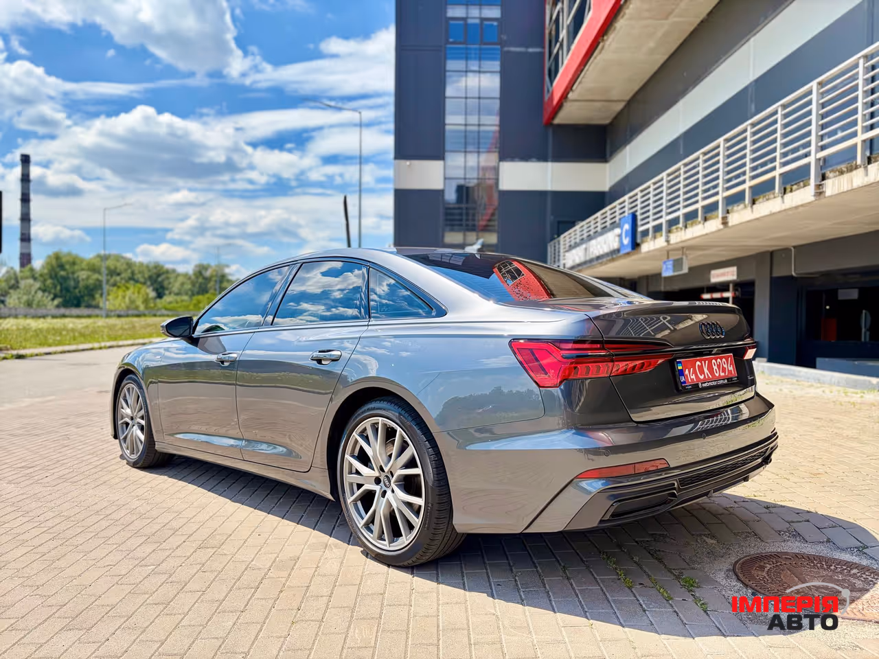 Audi A6 - фото 5