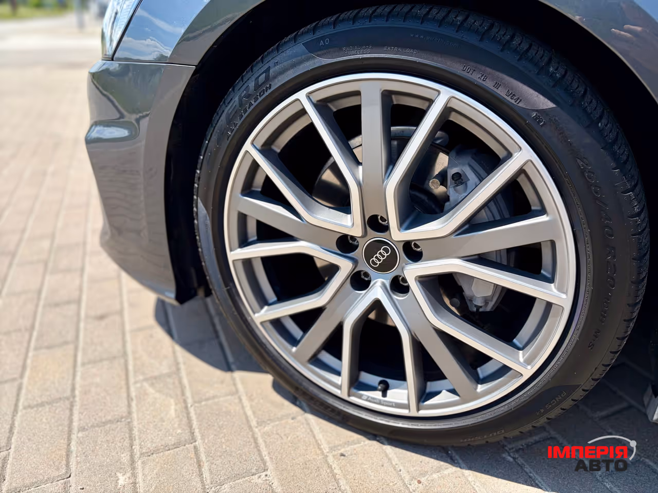 Audi A6 - фото 16