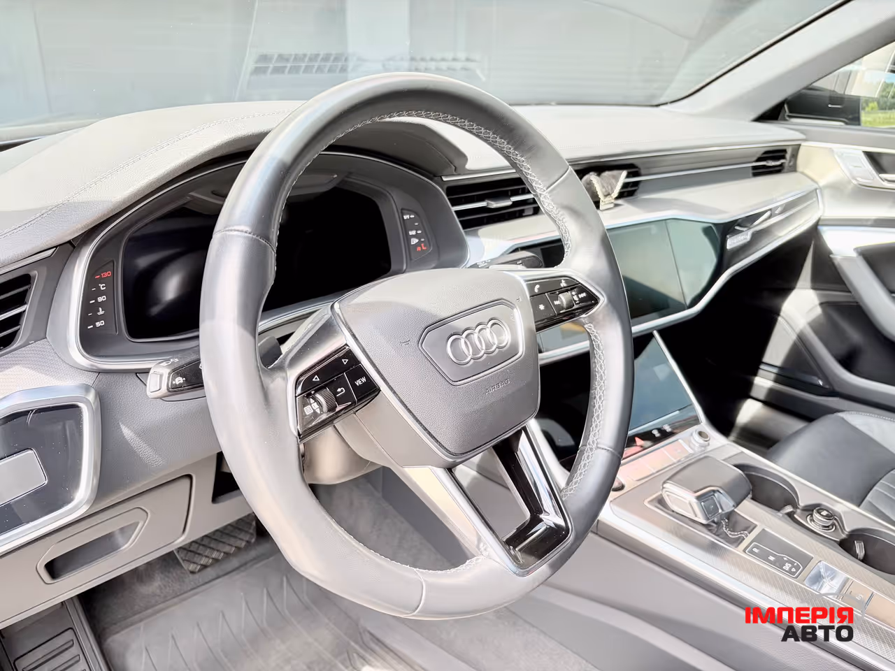 Audi A6 - фото 25