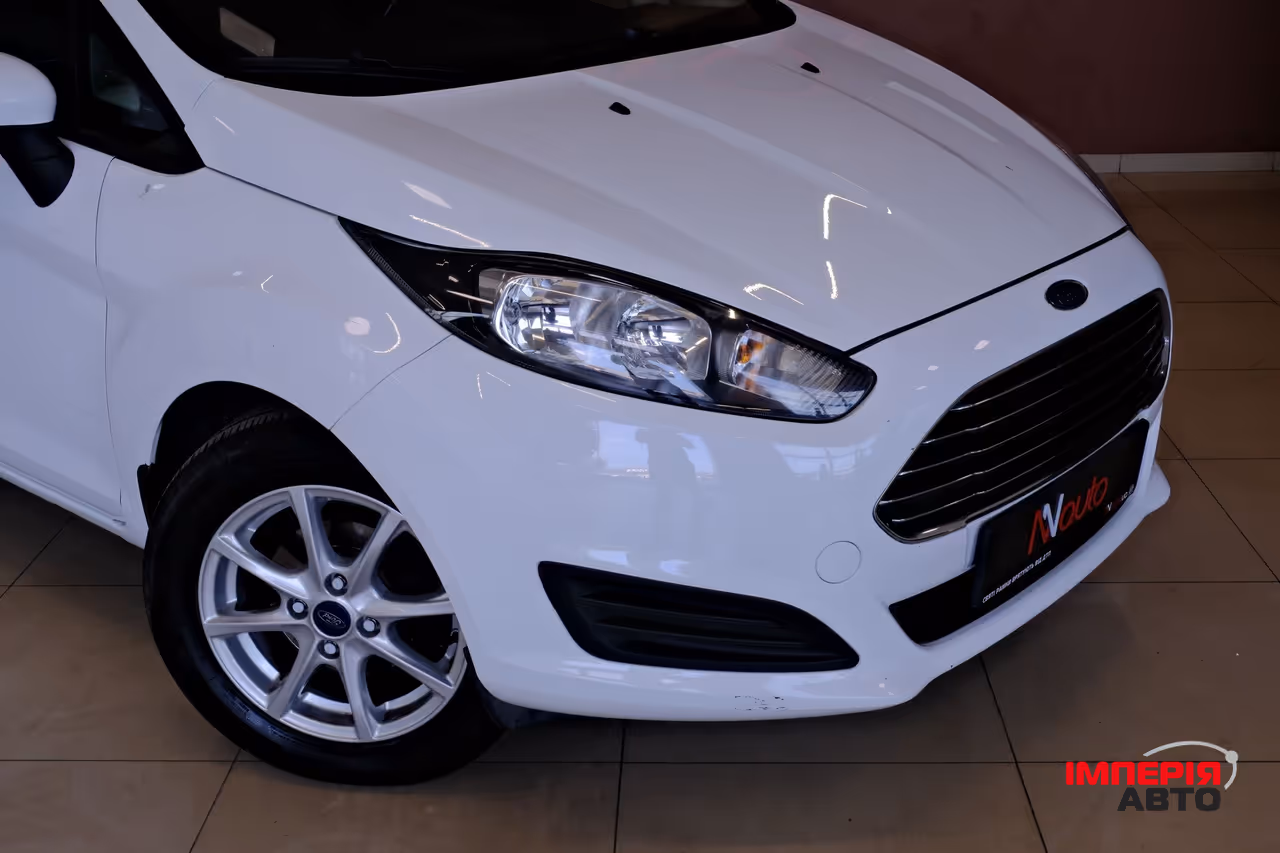 Ford Fiesta - фото 3