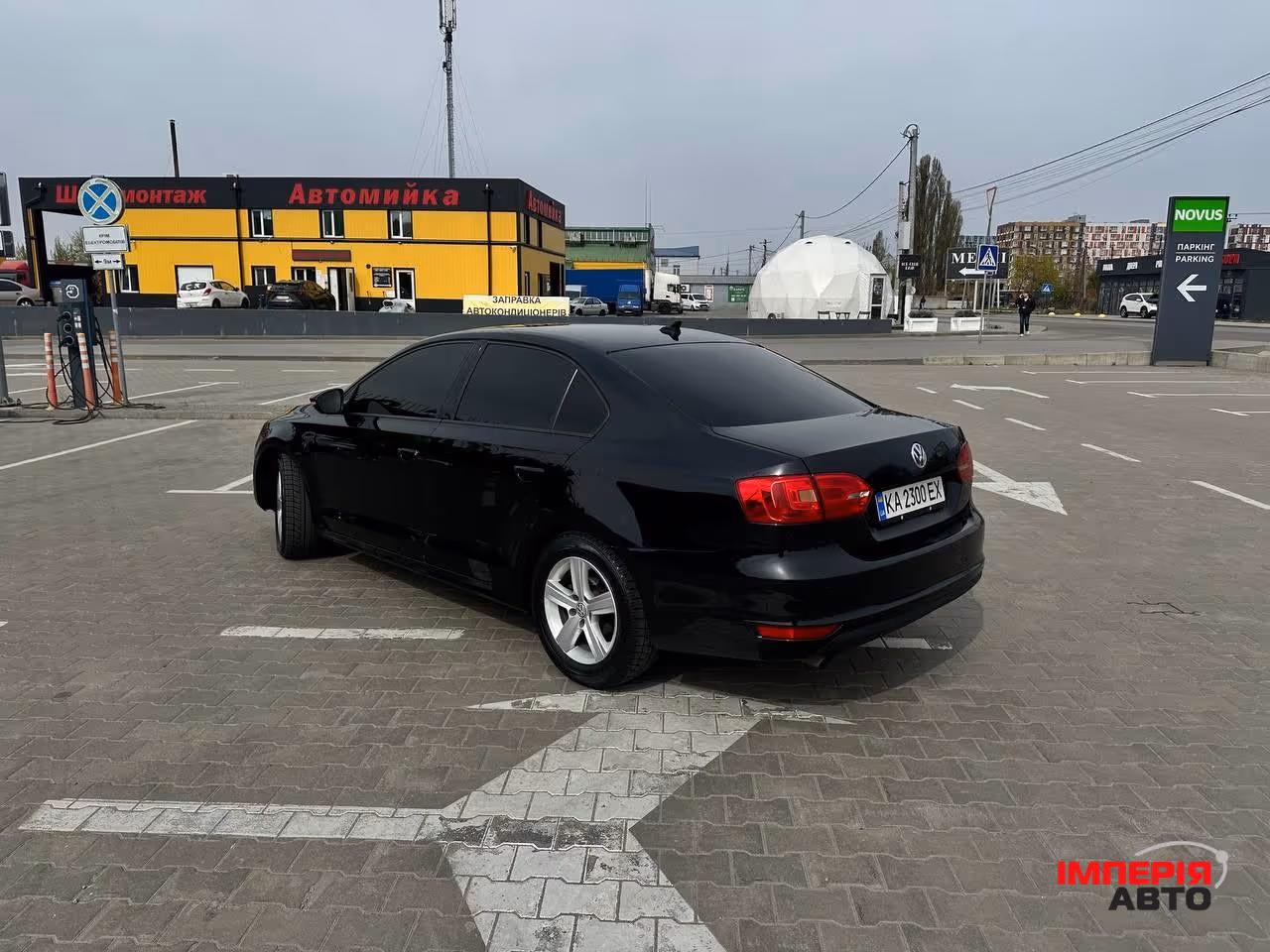 Volkswagen Jetta - фото 6