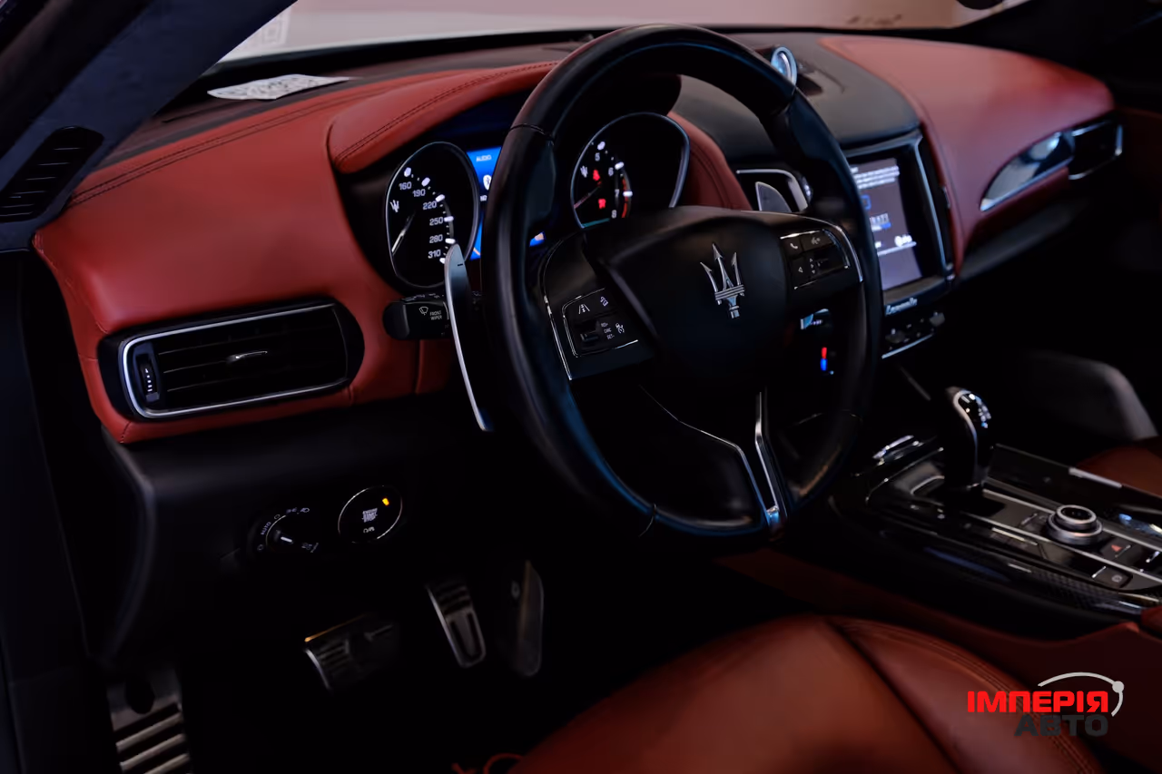 Maserati Levante - фото 7