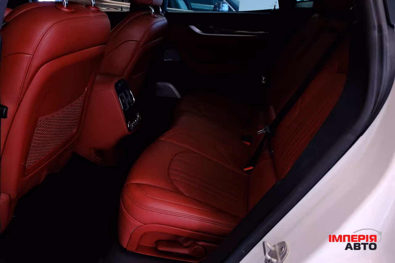 Maserati Levante - фото 8