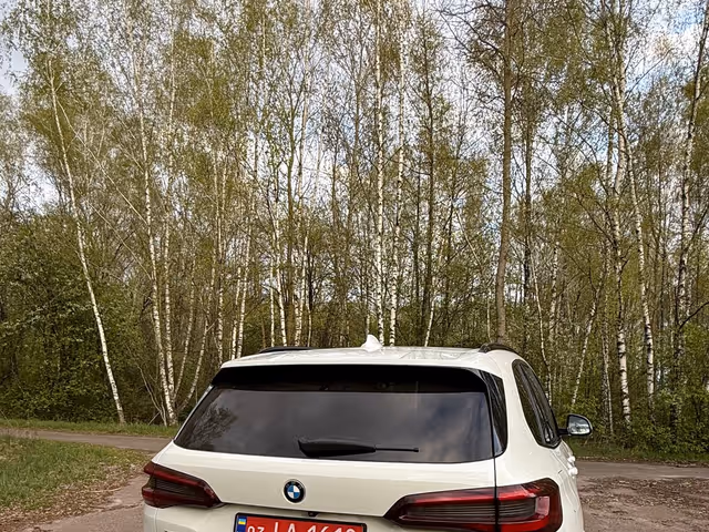 BMW X5 - фото 4