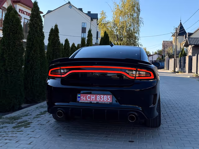 Dodge Charger - фото 3