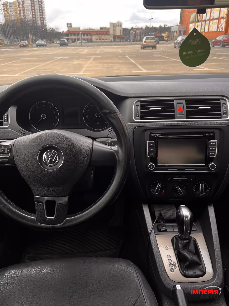 Volkswagen Jetta - фото 10