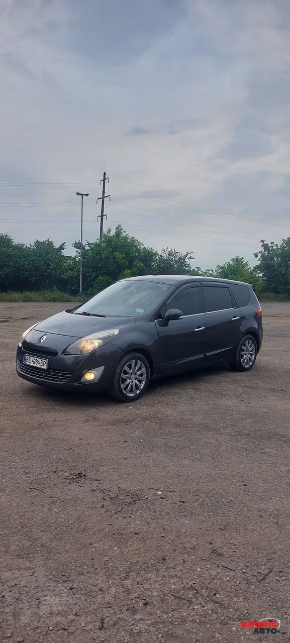 Renault Megane - фото 5