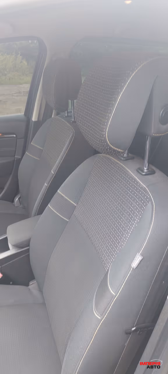 Renault Megane - фото 25