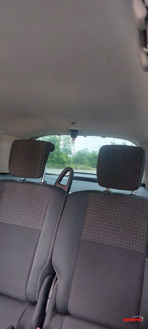 Renault Megane - фото 30