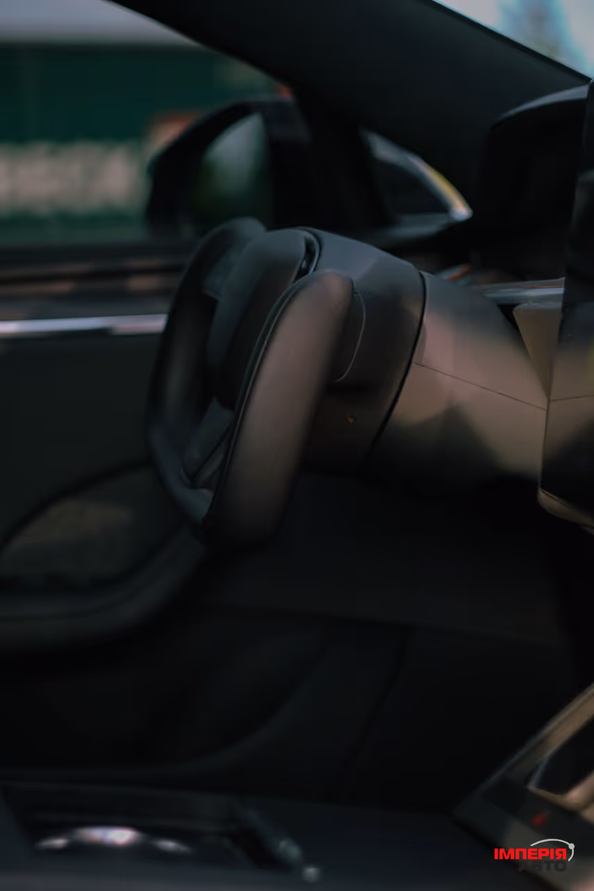 Tesla Model S - фото 29