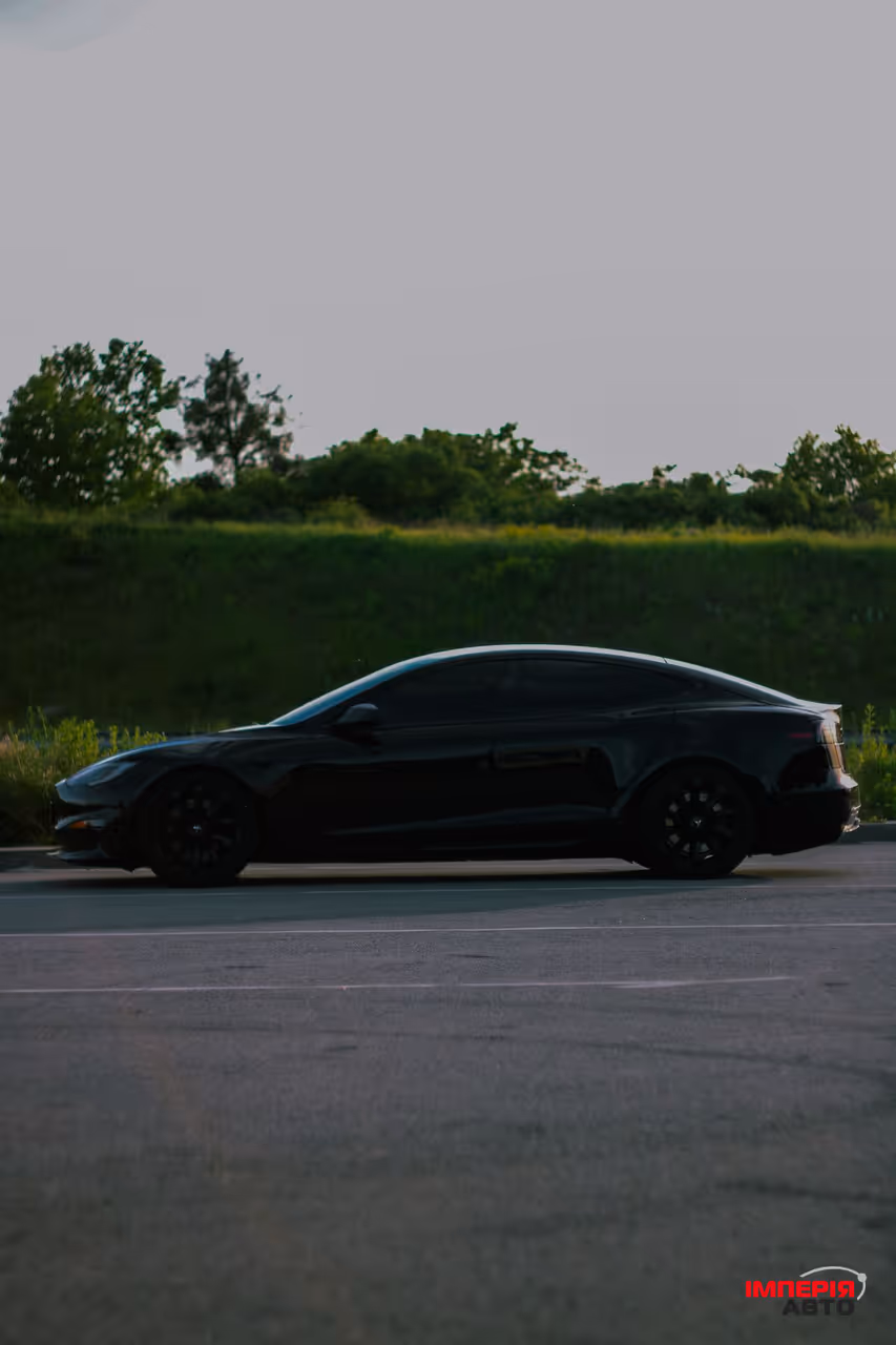 Tesla Model S - фото 42
