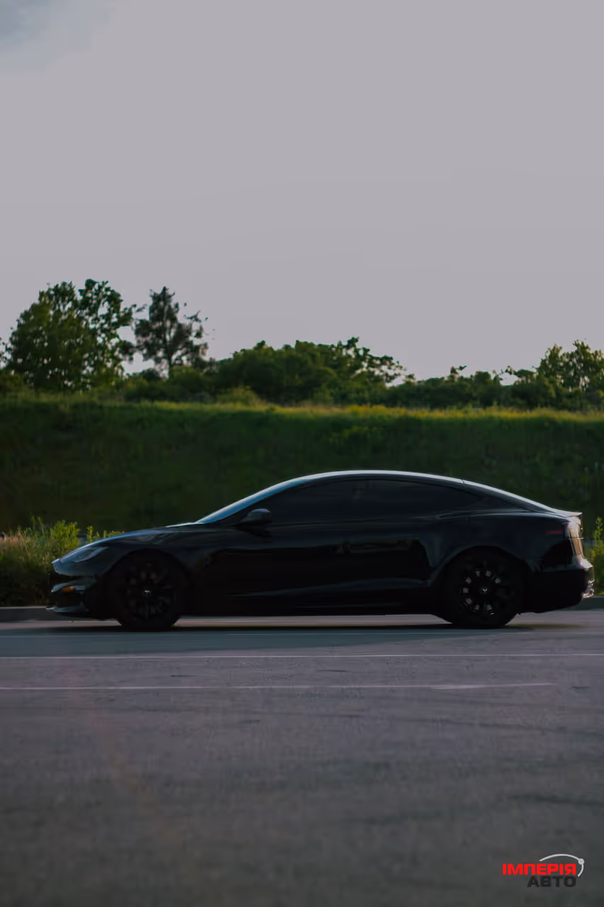 Tesla Model S - фото 43