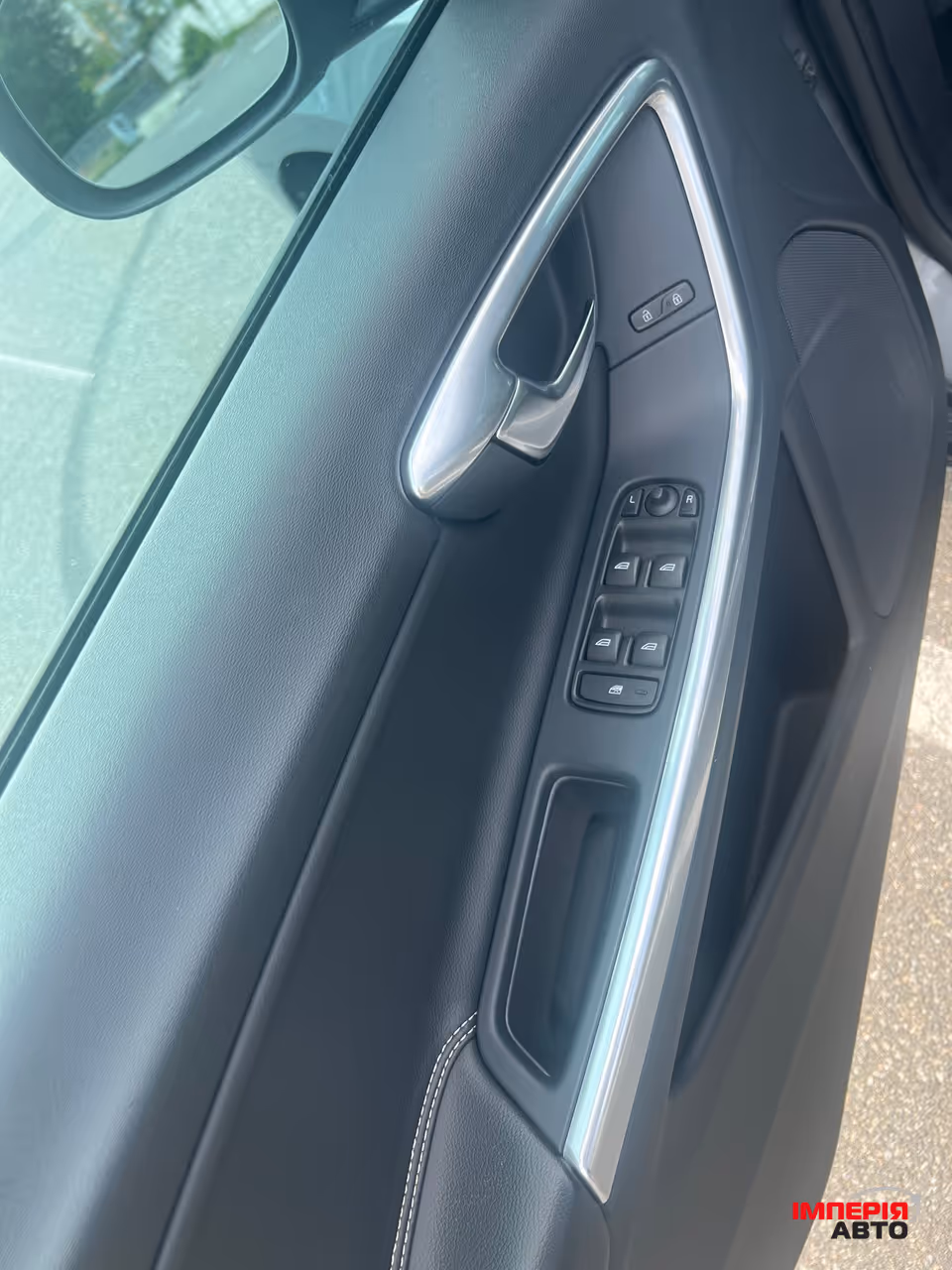 Volvo S60 - фото 10