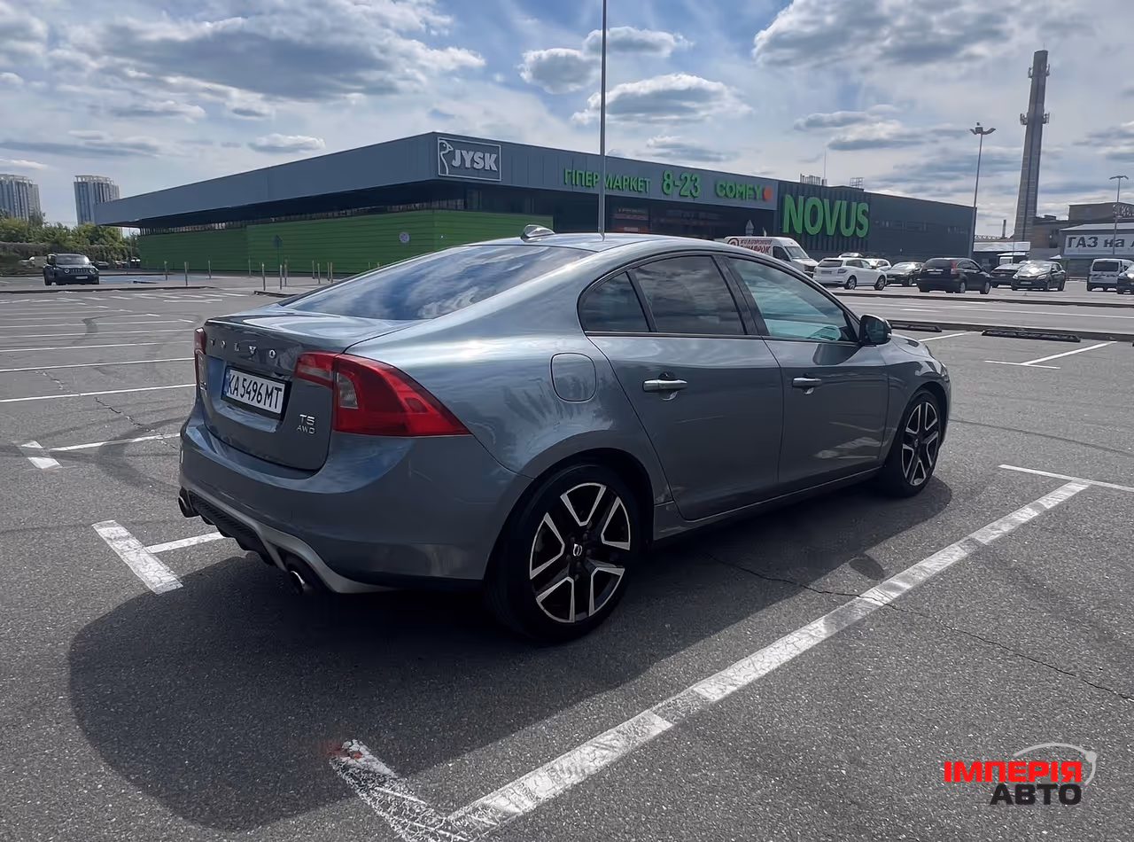Volvo S60 - фото 5