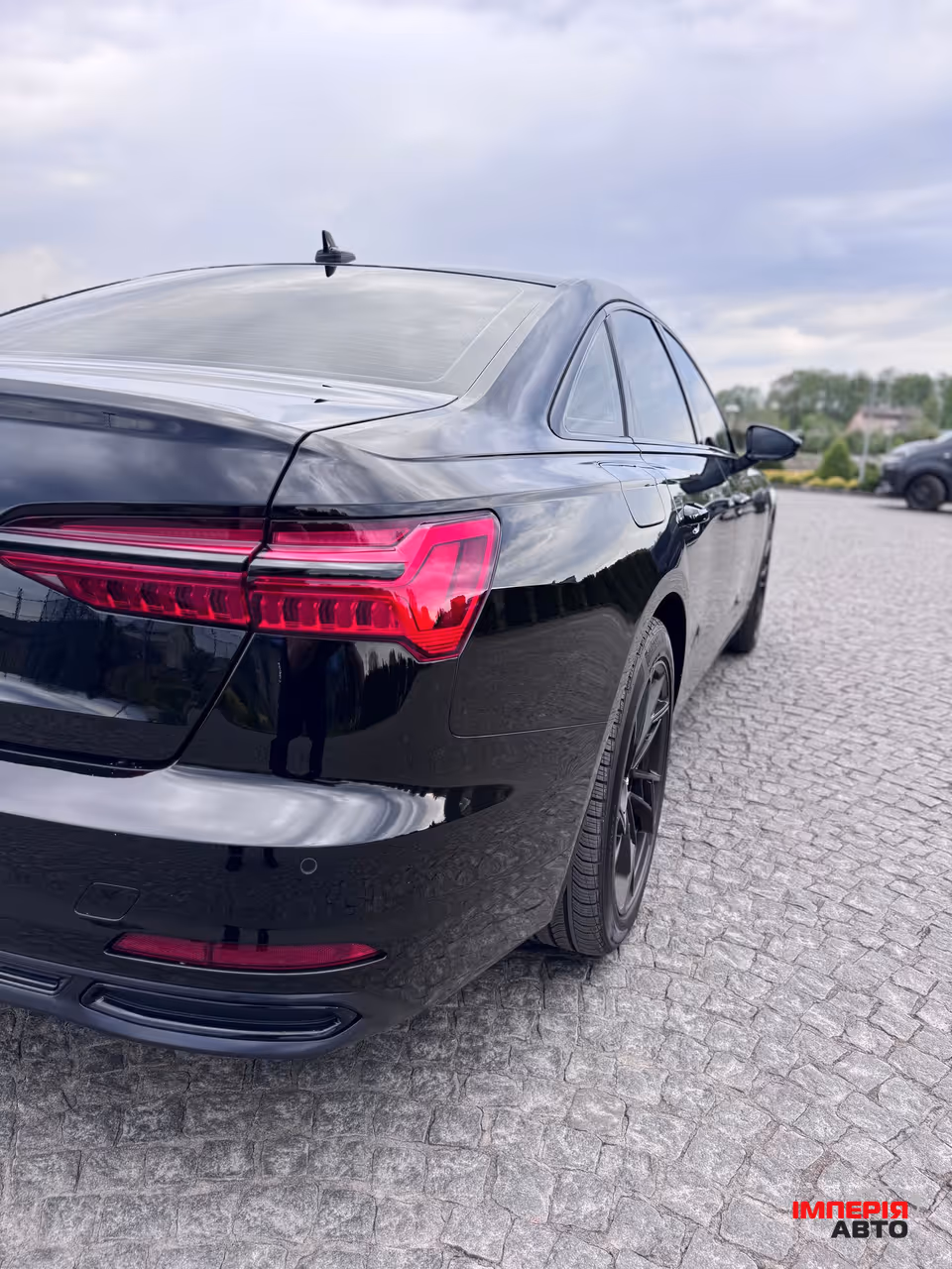 Audi A6 - фото 12