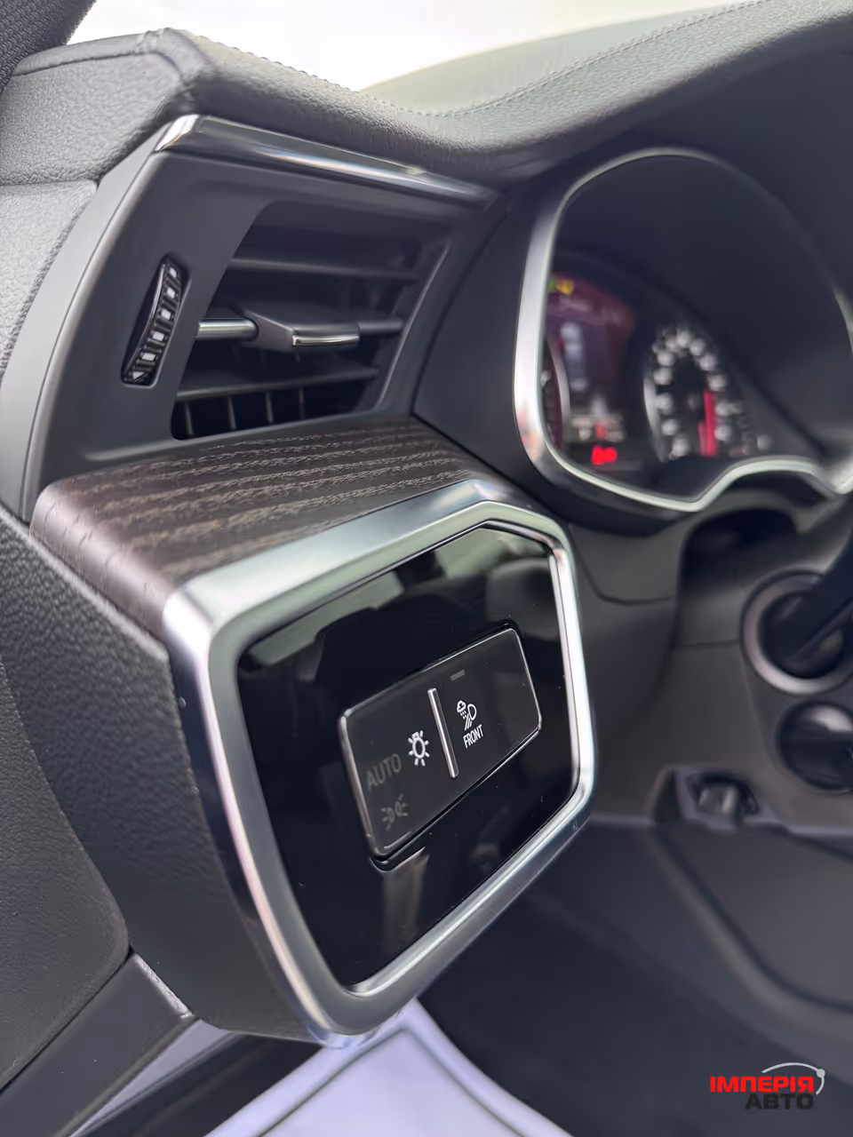 Audi A6 - фото 50
