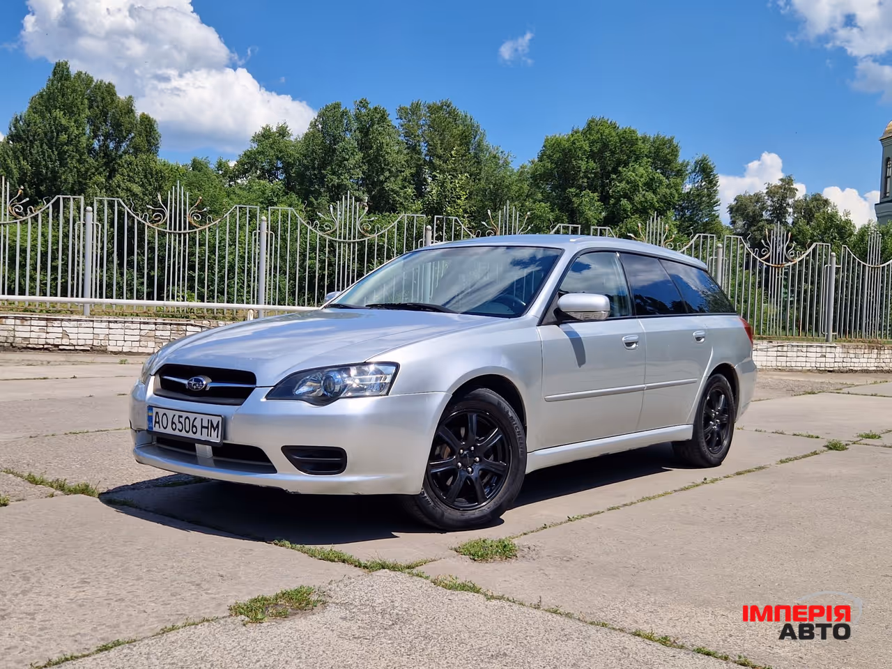 Subaru Legacy - фото 1