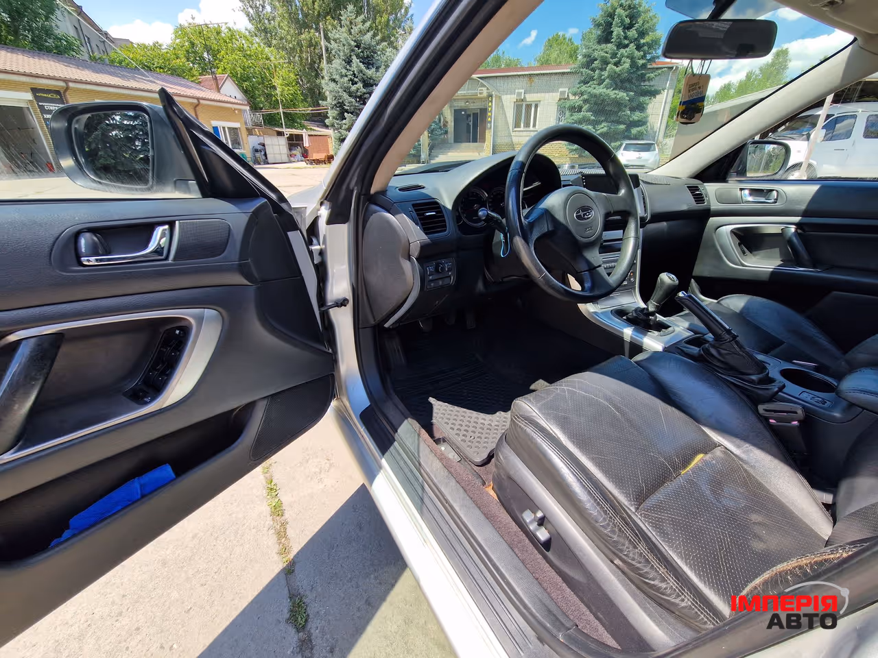 Subaru Legacy - фото 10