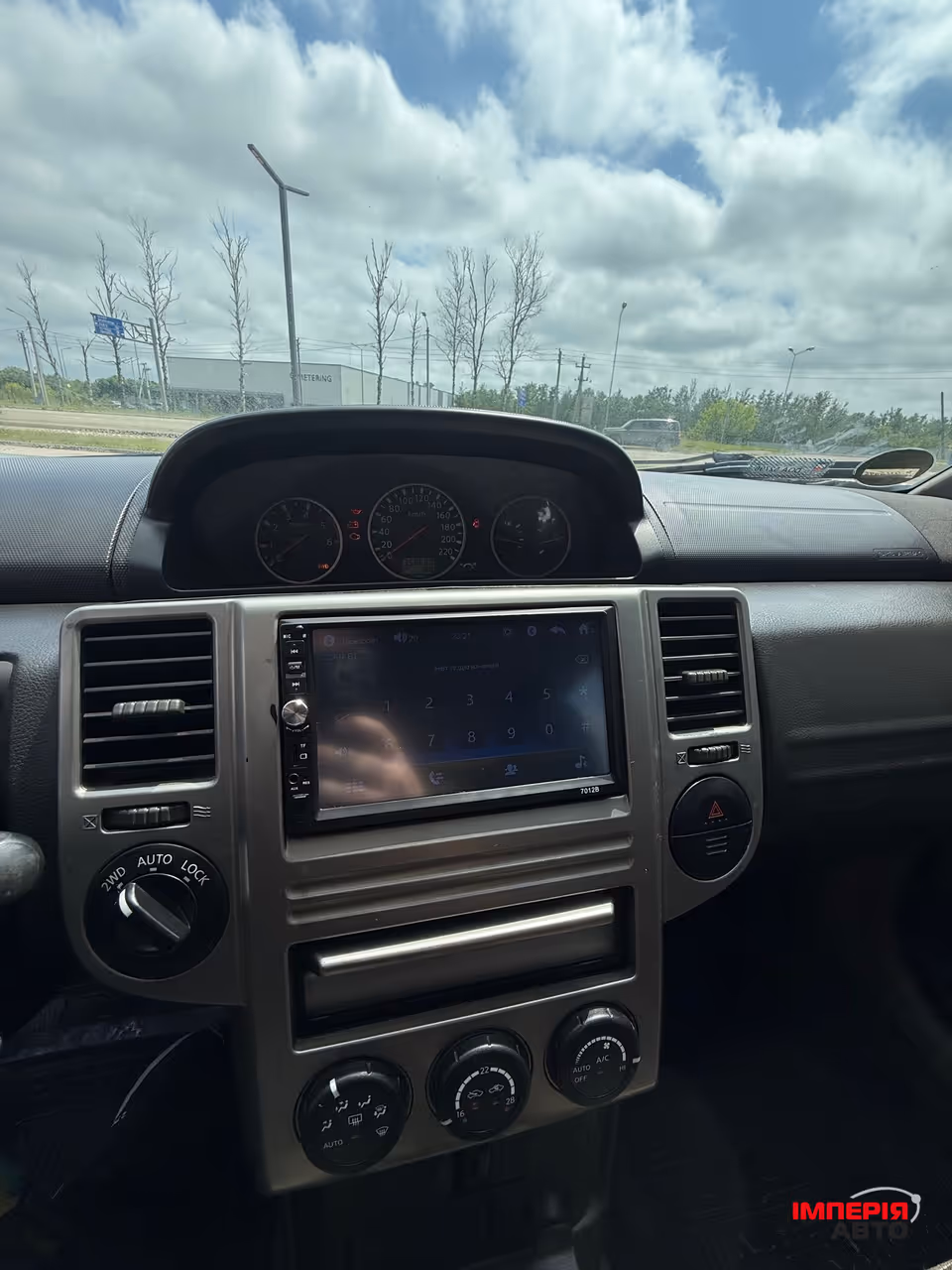 Nissan X-Trail - фото 10