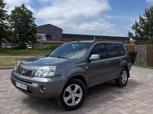 Nissan X-Trail - фото 1