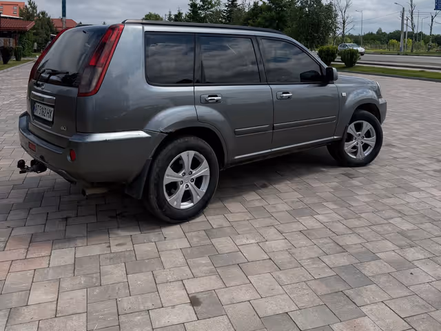 Nissan X-Trail - фото 4