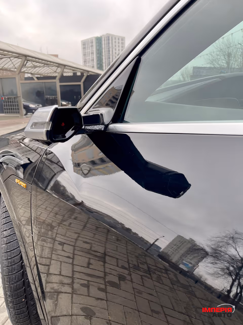 Audi e-tron - фото 18