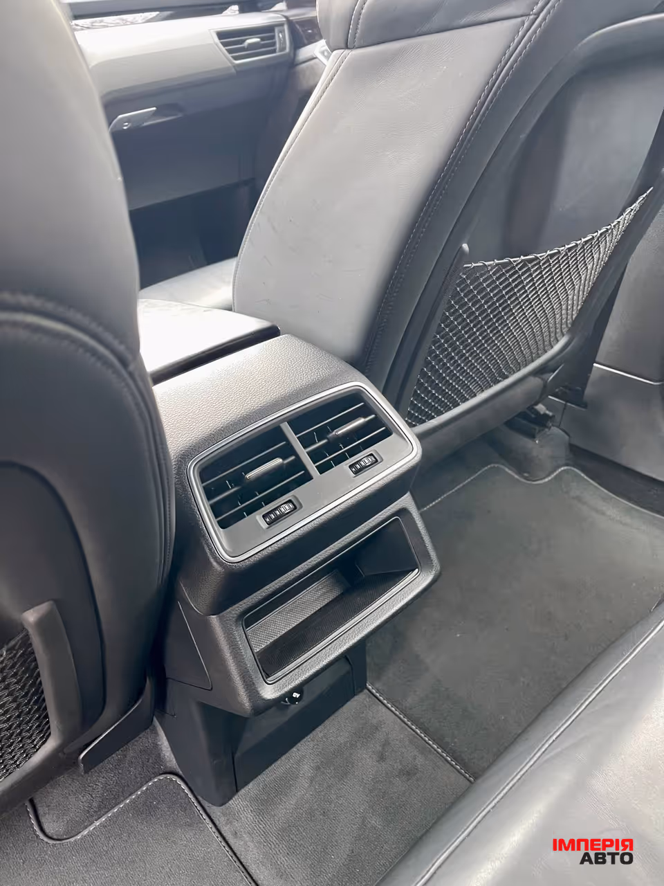 Audi e-tron - фото 20