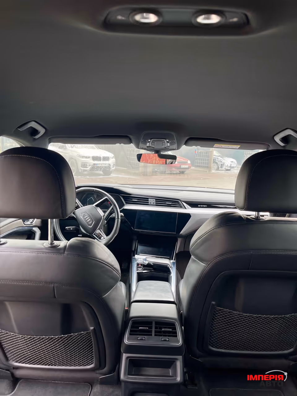 Audi e-tron - фото 28