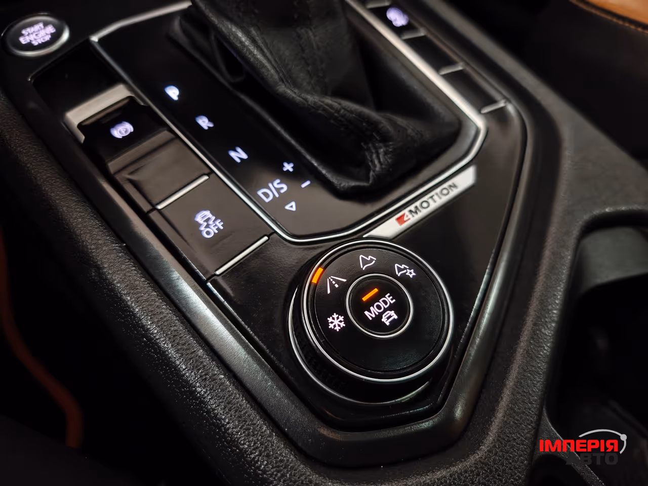 Volkswagen Tiguan - фото 10