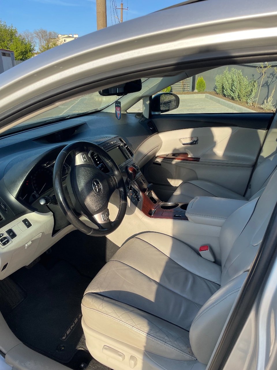 Toyota Venza - фото 9