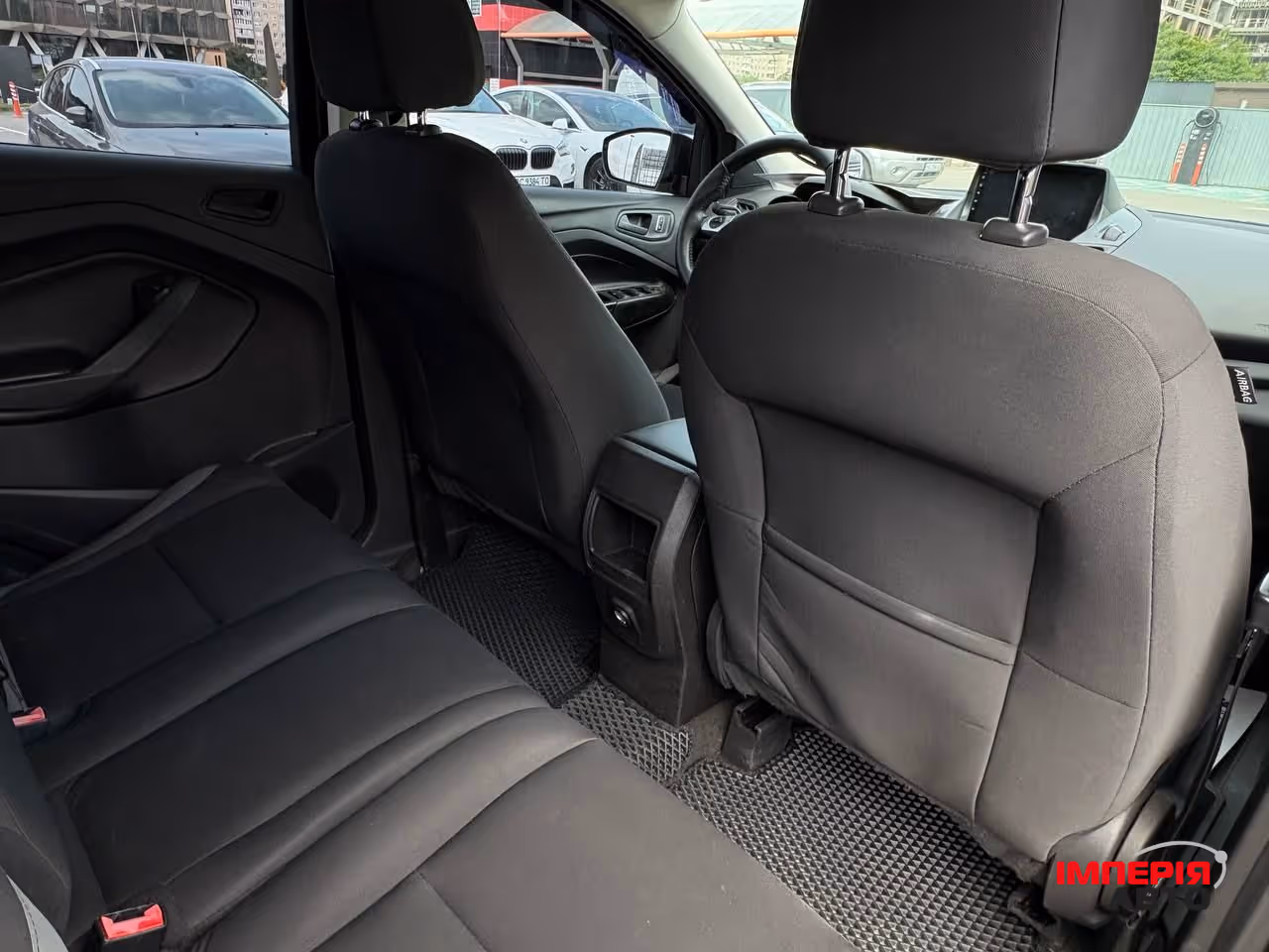 Ford Escape - фото 5