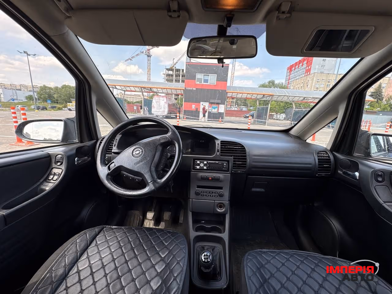 Opel Zafira - фото 9