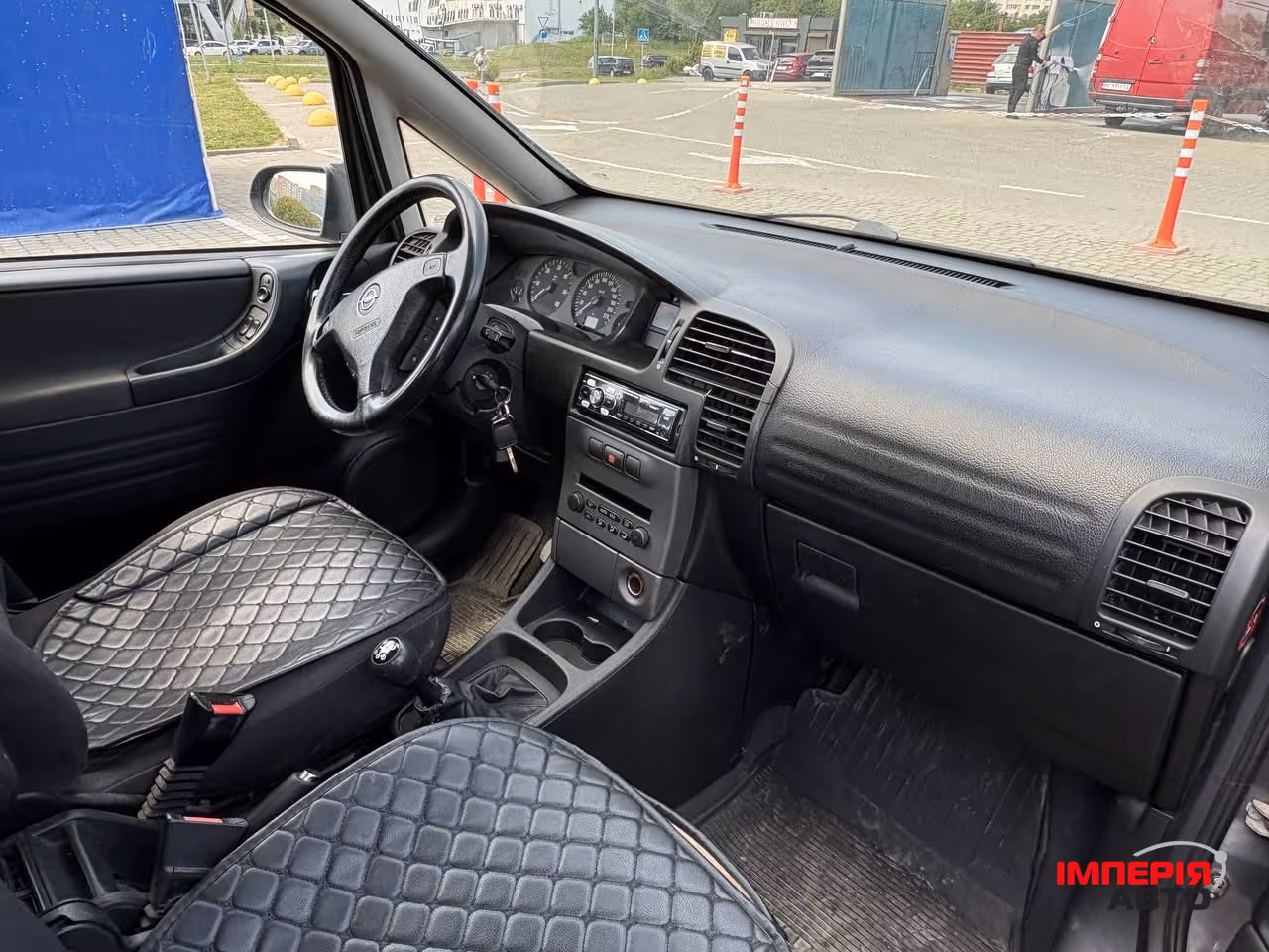 Opel Zafira - фото 3