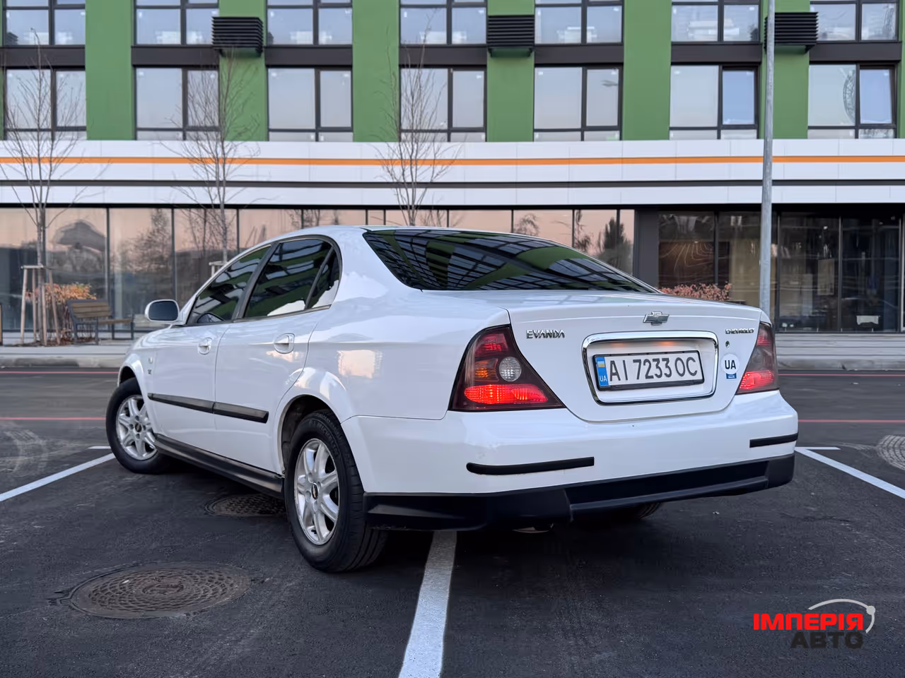 Chevrolet Evanda - фото 4