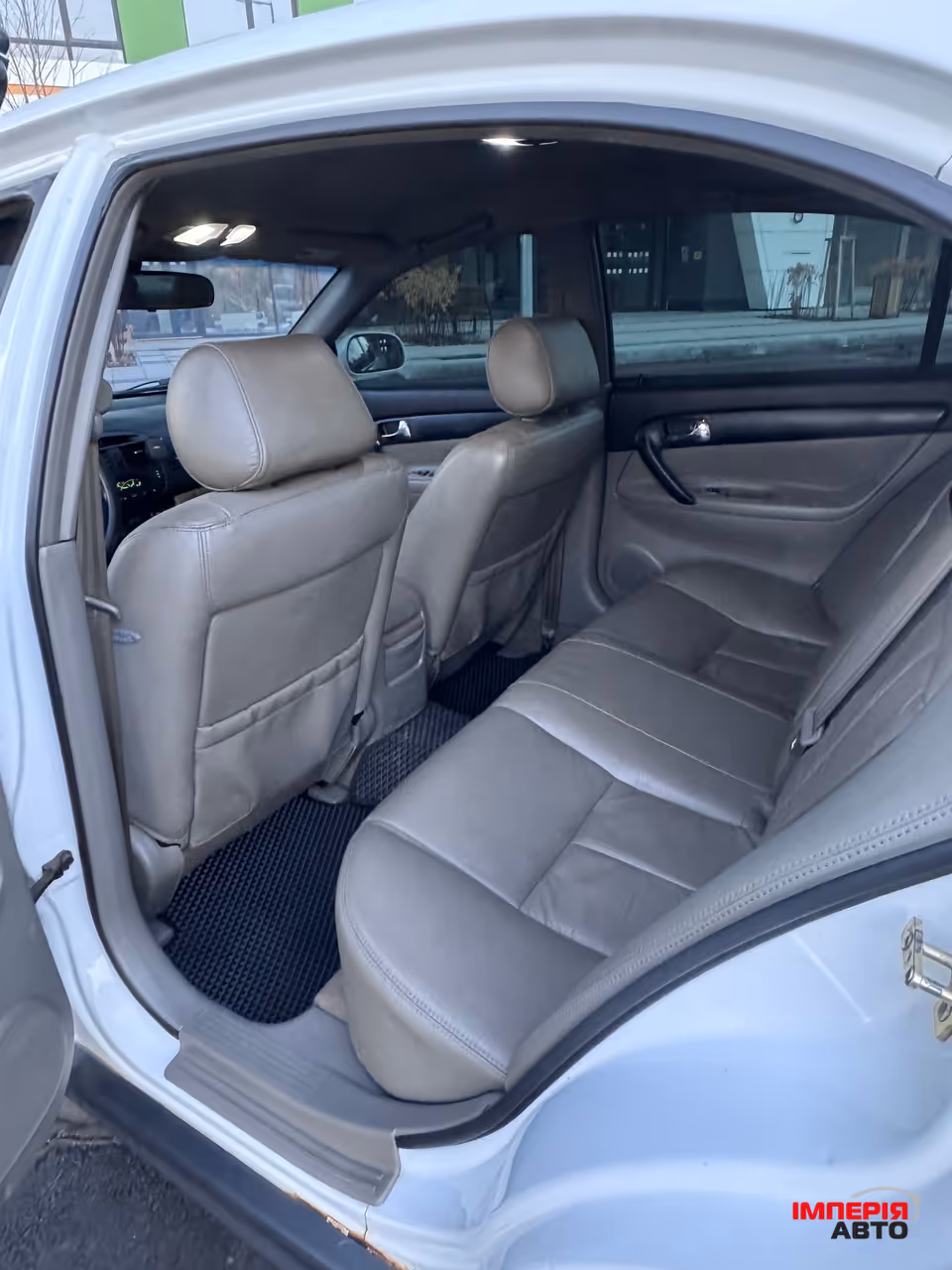 Chevrolet Evanda - фото 6