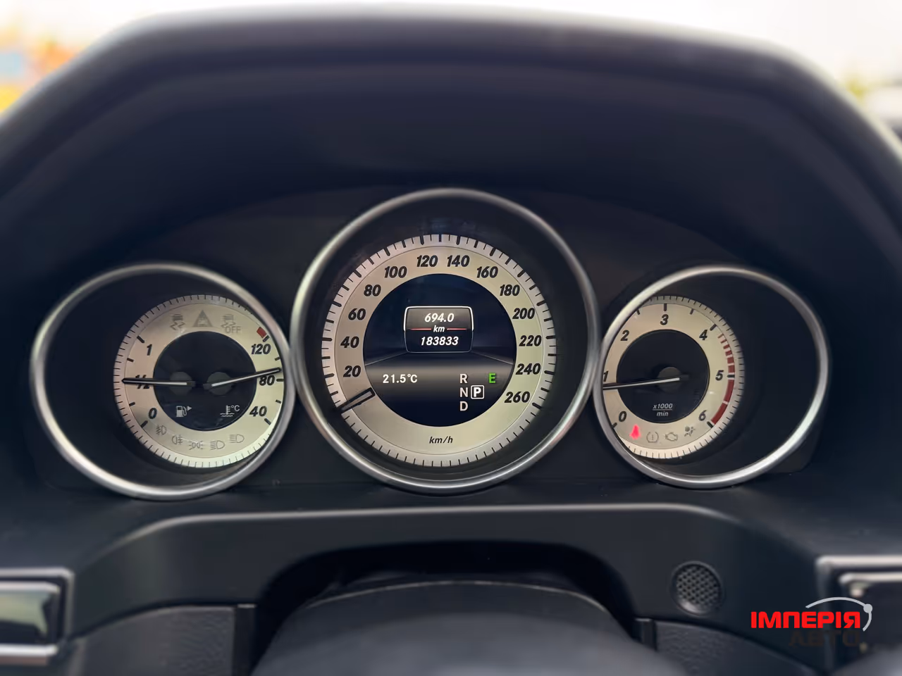 Mercedes-Benz E-Класс - фото 24