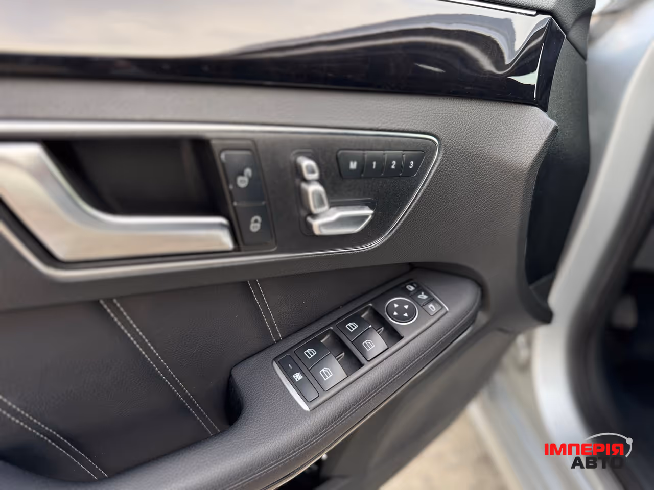 Mercedes-Benz E-Класс - фото 14