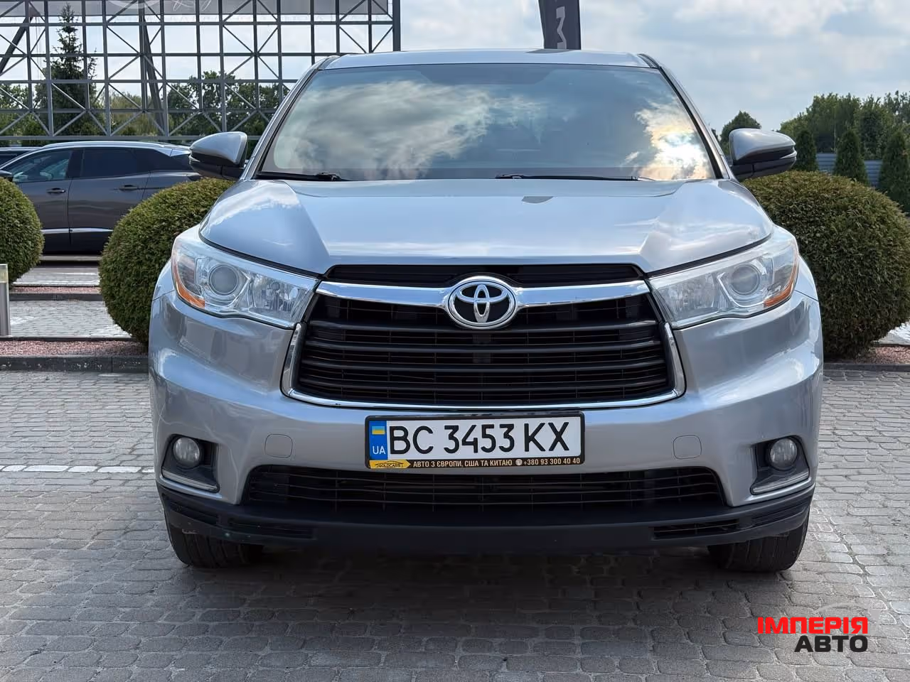 Toyota Highlander - фото 3