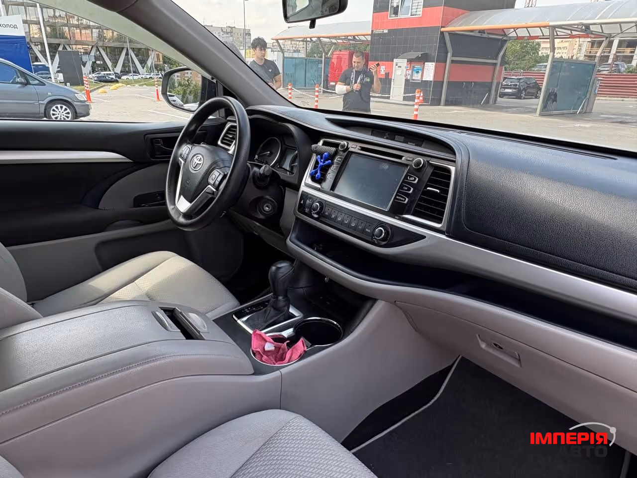 Toyota Highlander - фото 4