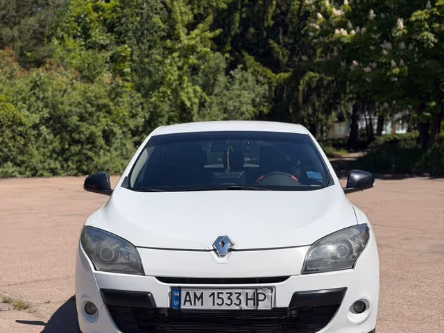 Renault Megane - фото 4