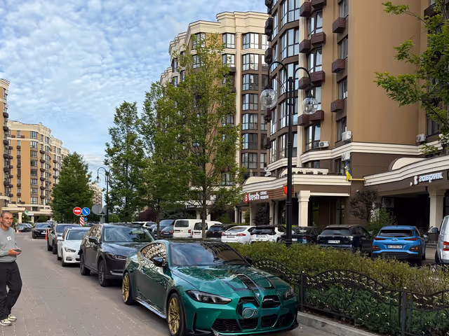 BMW M4 - фото 4