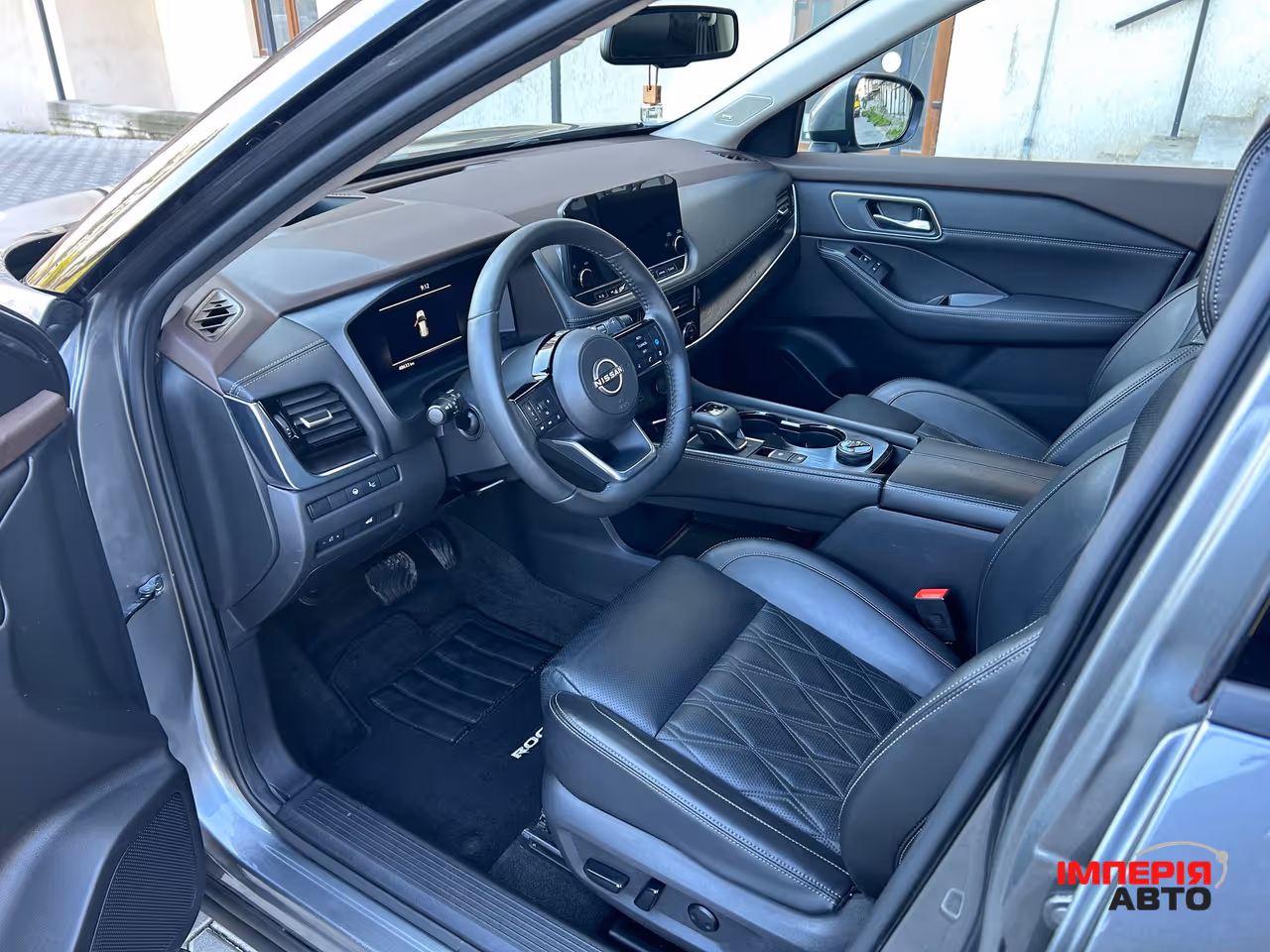 Nissan Rogue - фото 8