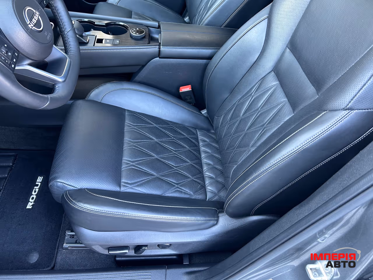 Nissan Rogue - фото 13