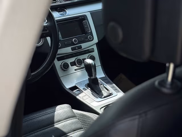 Volkswagen Passat CC - фото 4