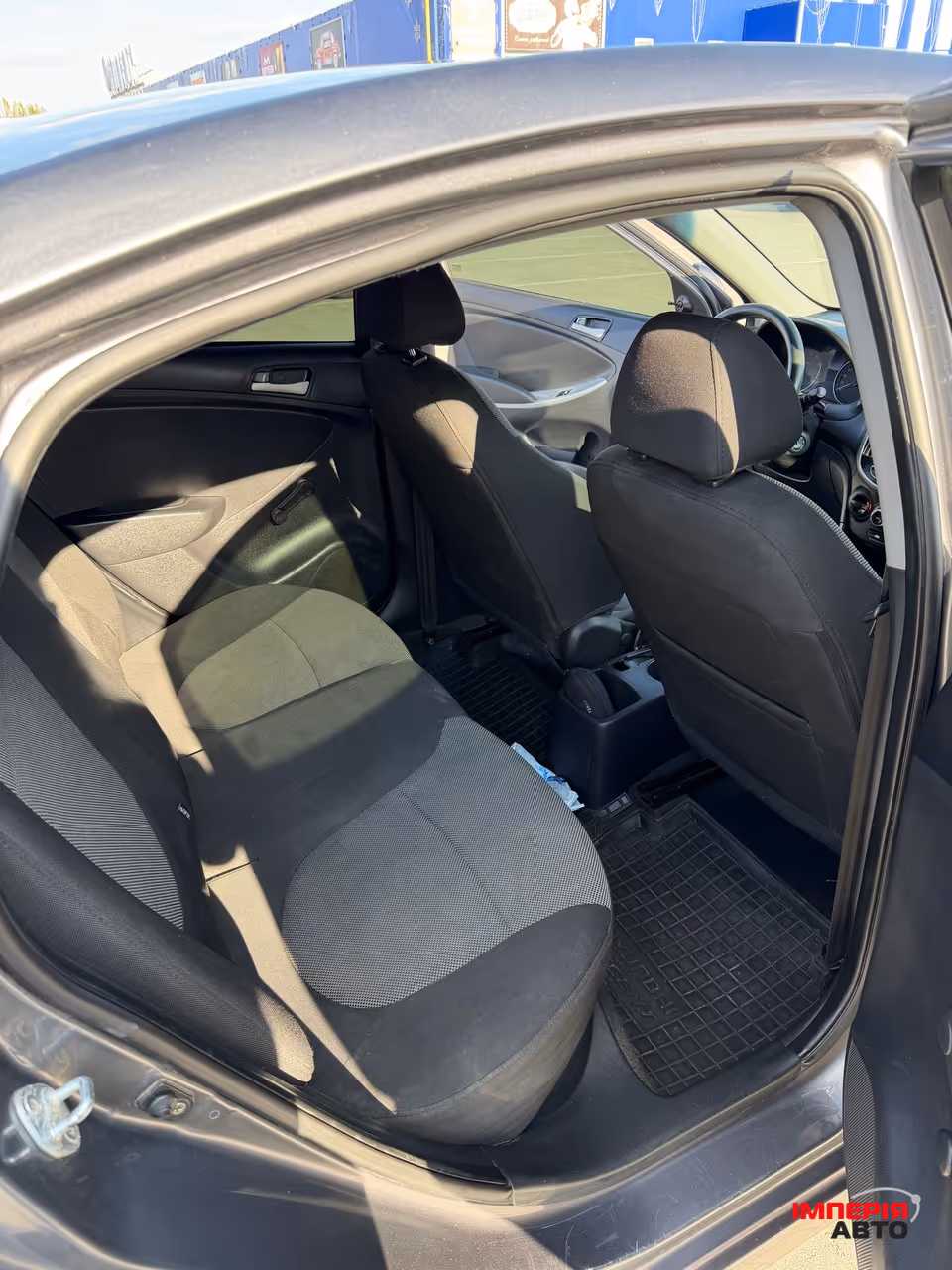Hyundai Accent - фото 8