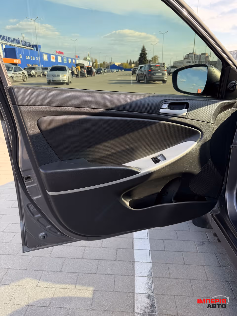 Hyundai Accent - фото 7
