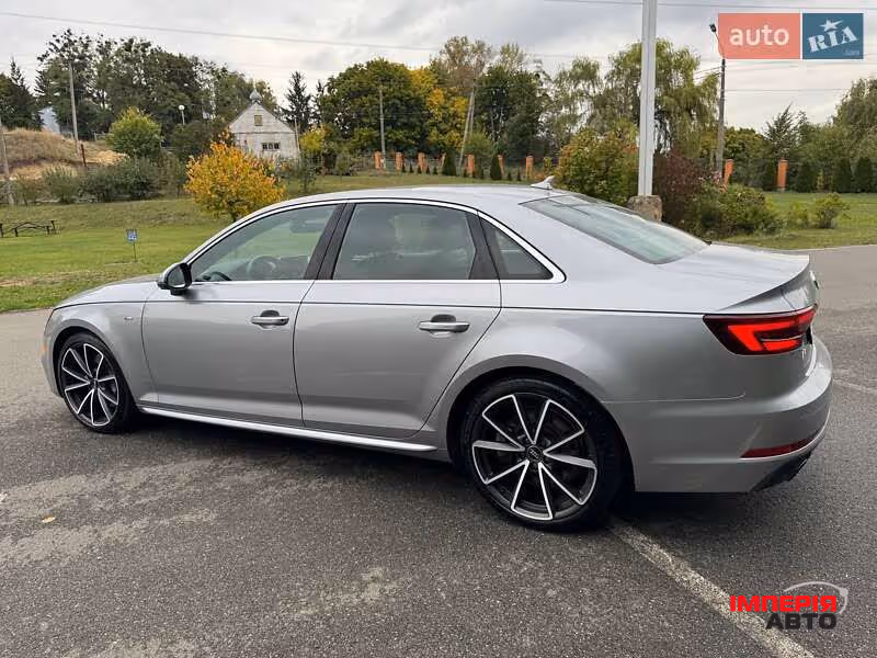 Audi A4 - фото 10