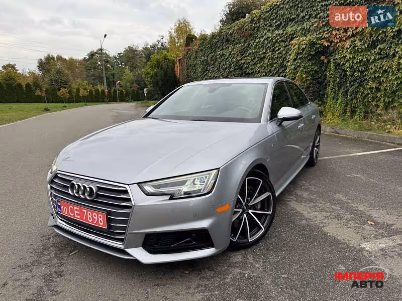 Audi A4 - фото 9
