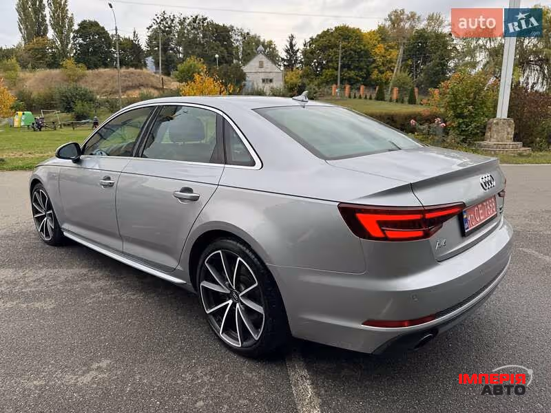 Audi A4 - фото 15